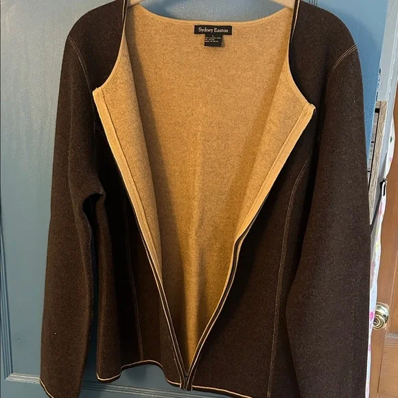Women's Brown Wool Cardigan - Picture 5 of 9